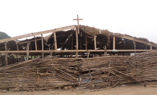 나이지리아 난민캠프 안의 한 교회. ⓒ오픈도어선교회