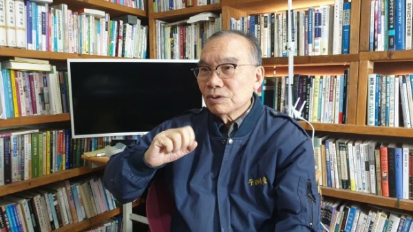 최근 광화문 집회에 참여하고 있는 김진홍 목사를 15일 동두천 소재 그의 사택에서 인터뷰했다. ⓒ송경호 기자