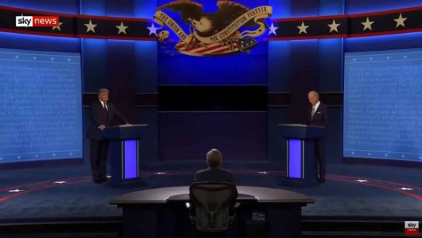 미국 대선후보 토론회에 참석한 트럼프 대통령과 바이든 후보. ⓒ유튜브