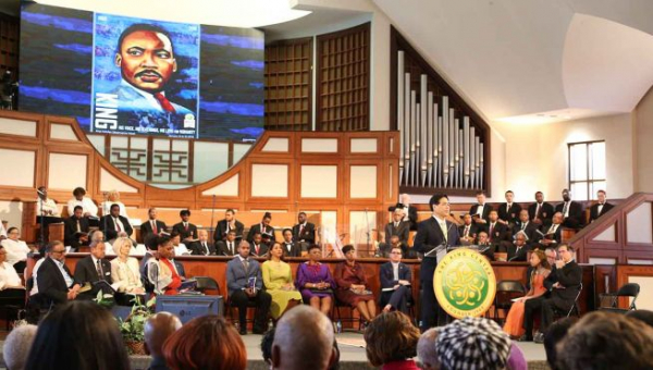 이영훈 목사가 2018년 마틴 루터 킹 추모기념예배에서 메시지를 전하고 있다. ⓒ교회
