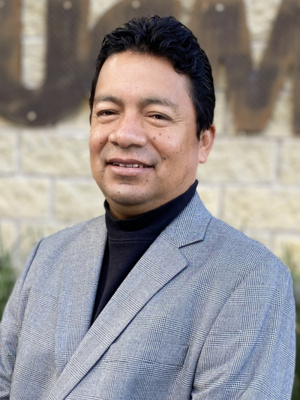 멕시코 기독대학(Universidad Cristiana de Mexico) 총장인 제이미 카스트로(Jaime Castro)