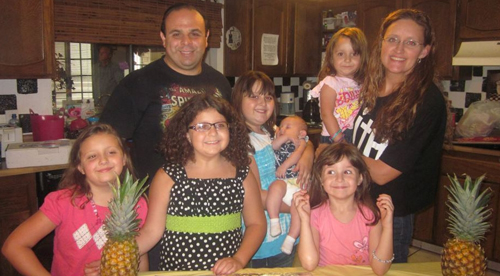 마이클 살만과 그의 가족들. ⓒ페이스북