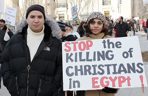 이집트 군부가 무르시 대통령을 축출한 이후, 이집트 콥트교회 교인들은 약탈과 파괴를 견디고 있다. 이들은 자신들을 대상으로 한 살인 또는 교회 건물 파괴에 대해, 이집트 경찰들의 어떤 보호나 지원도 받지 못하고 있다. ⓒTalk Radio News Service