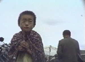 가엾은 표정의 북한 어린이.  ©자료사진