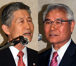 전임 이사장 이준 장로(왼쪽)와 신임 이사장 강승삼 목사(오른쪽). ⓒ류재광 기자