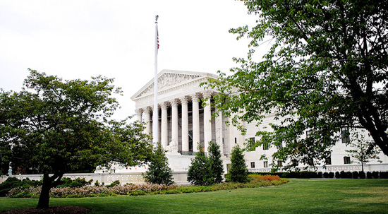 연방대법원이 미국 역사에 중요한 한 획을 긋게 될 판결을 오는 6월 말 내리게 된다.