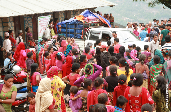 굿네이버스가 네팔 최대 피해 지역인 고르카에서 구호를 시작했다. 